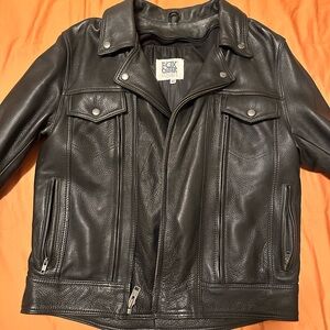 Fox creek leather jacket size 40 USA quality